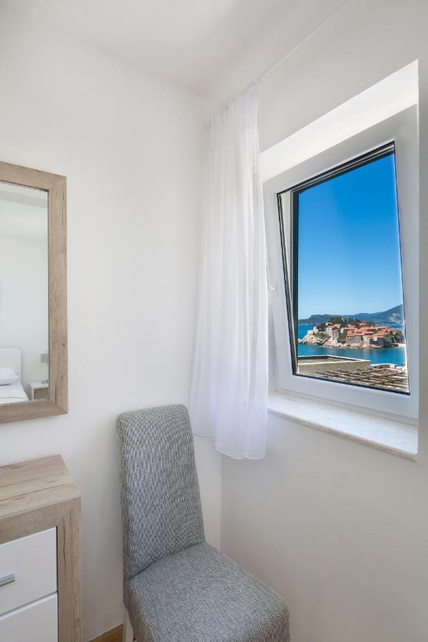 Family Apartment With Sea View Sveti Stefan Budva Exterior photo